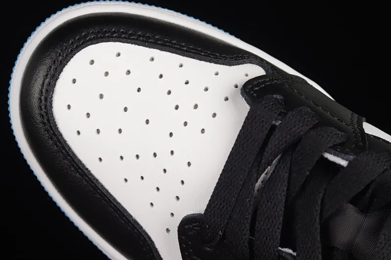 All categories Air Jordan Jordan series basketball shoes Air Jordan 1 Low Z version Air Jordan 1 Low "UNC" AJ1 Joe 1 blue and white low-top casual sneakers CZ0790-104